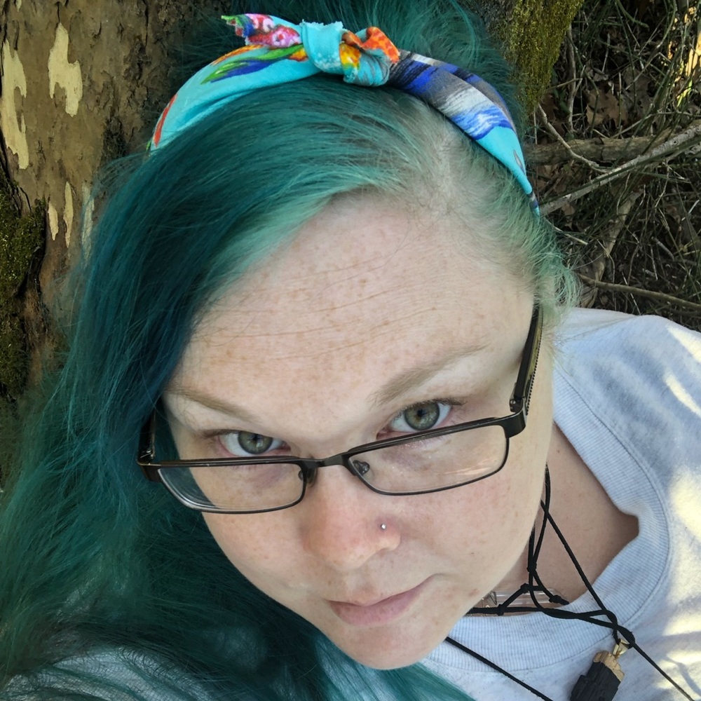 Meet your Posher, Kylee